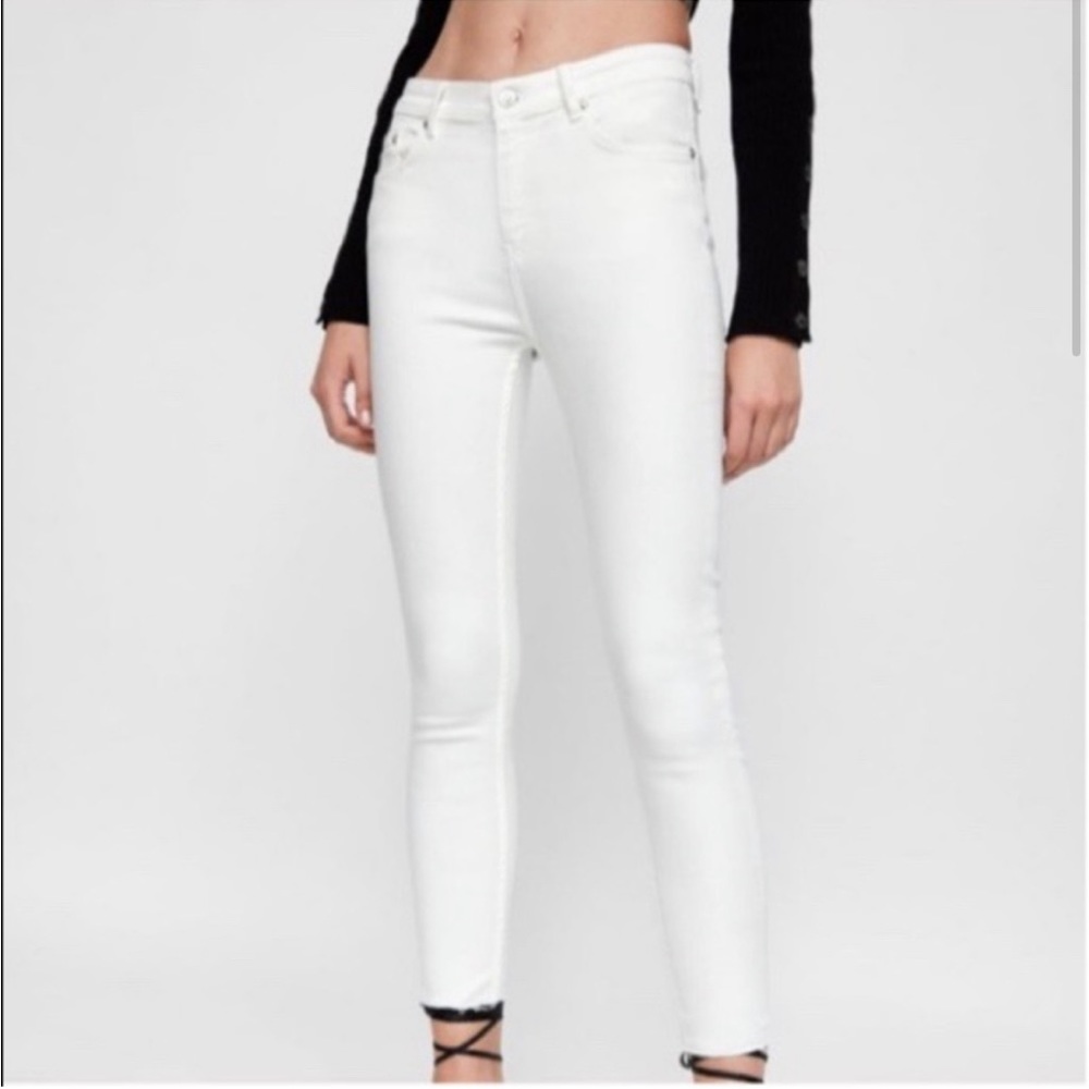 Zara skinny white denim jeans